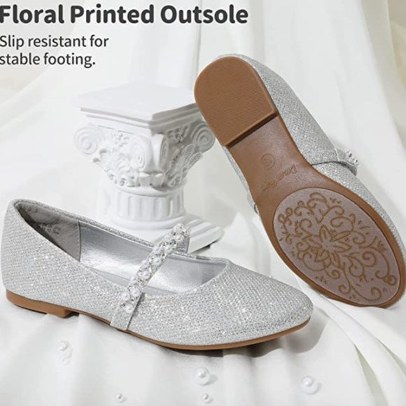 DREAM PAIRS || Girls Sparkly Silver Embellished Flat Dress shoe - Size 2 - Picture 3 of 7
